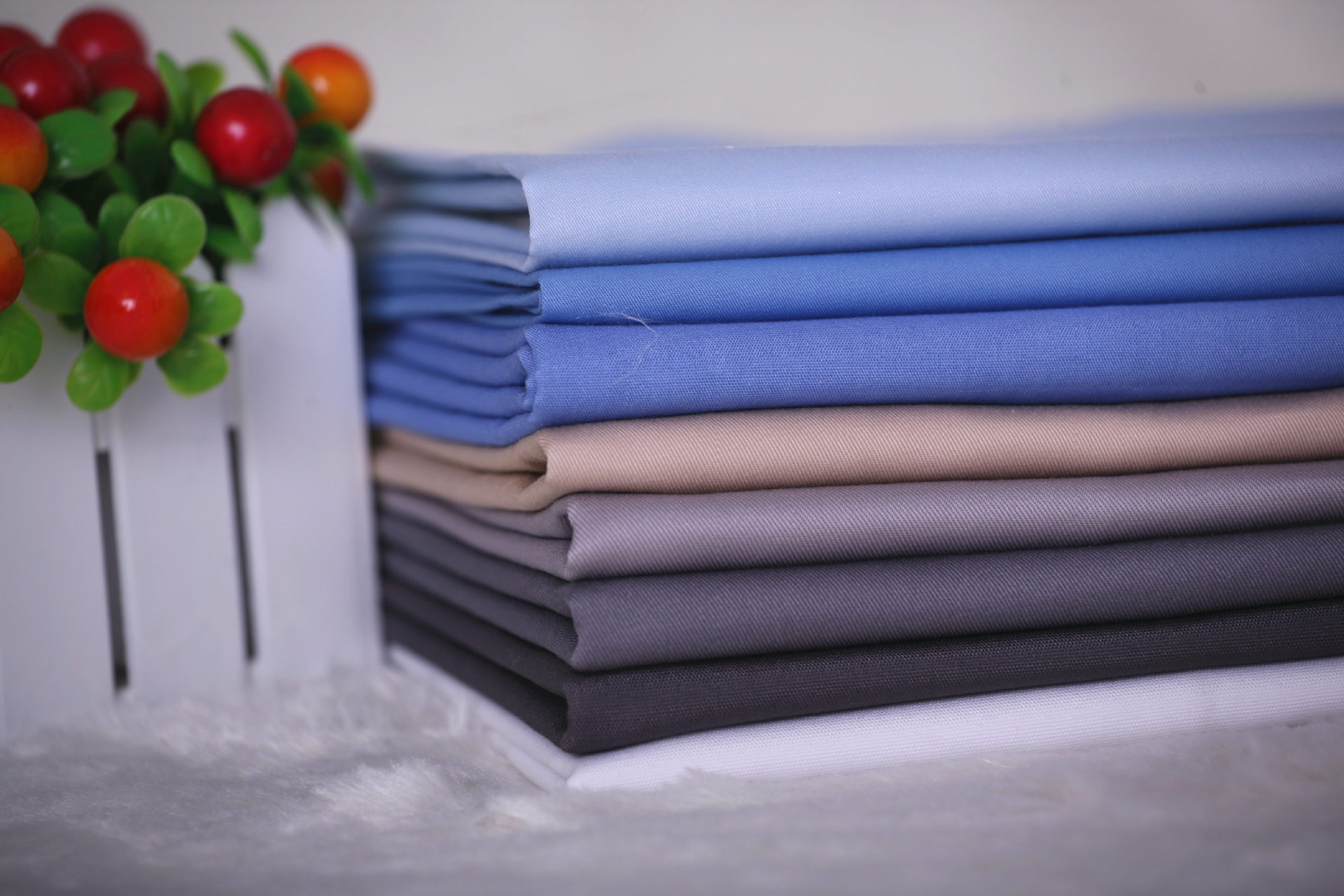 定做工作服就一定是纯棉布料最好吗？