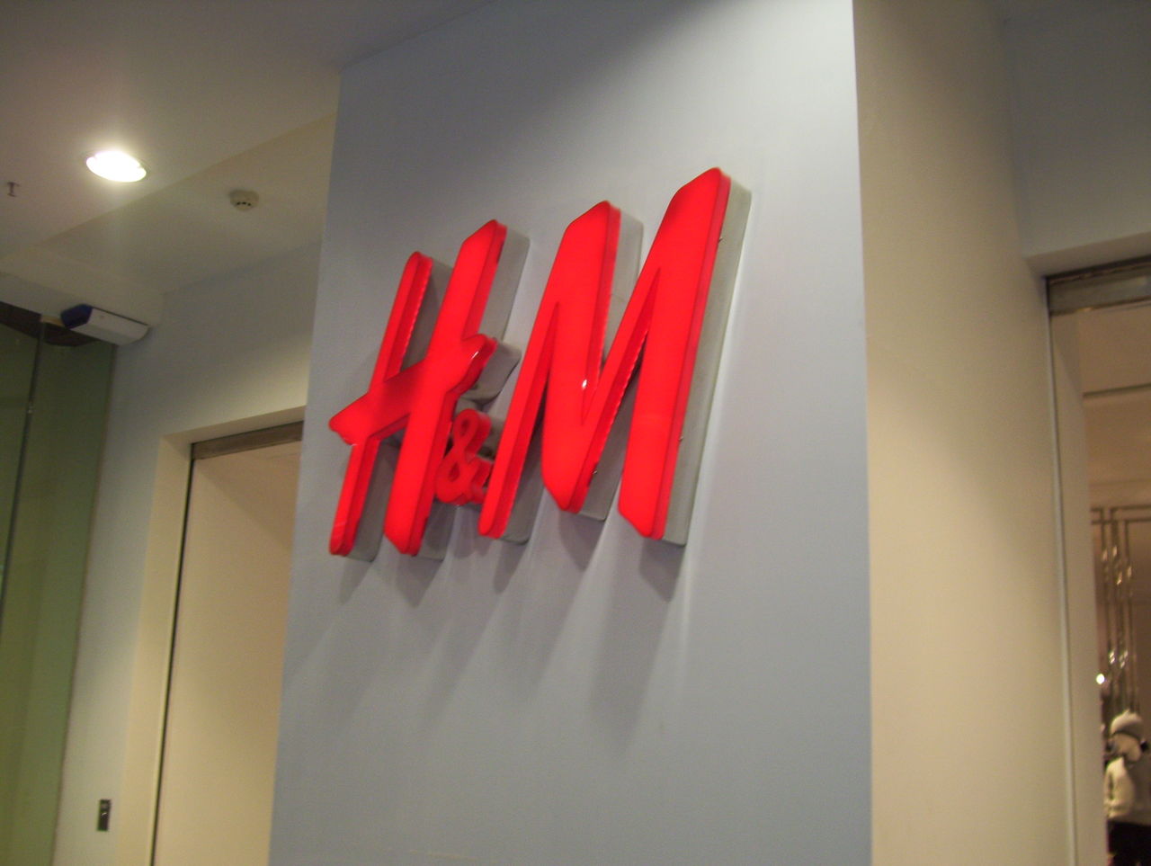 H&M总算走上了正确的路
